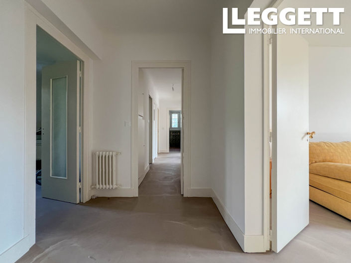 Image No.9-3 Bed Apartment for sale