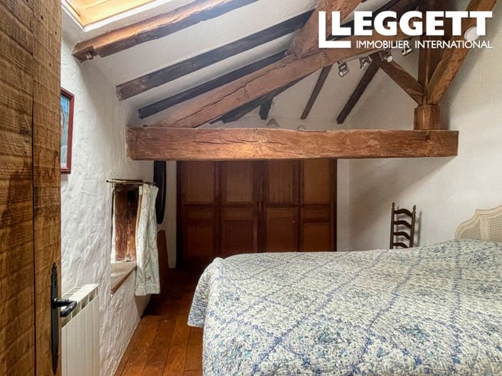 Image No.9-3 Bed House for sale