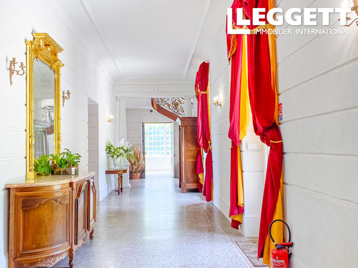 Image No.2-12 Bed Chateaux for sale