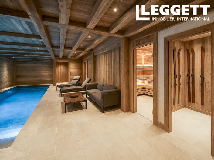 Image No.1-5 Bed House for sale