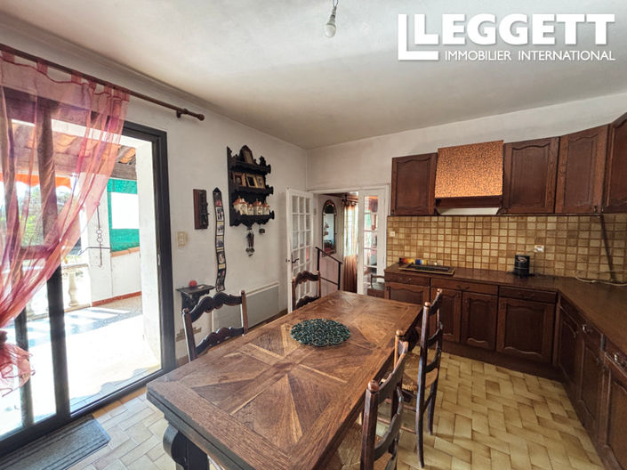 Image No.6-4 Bed House for sale