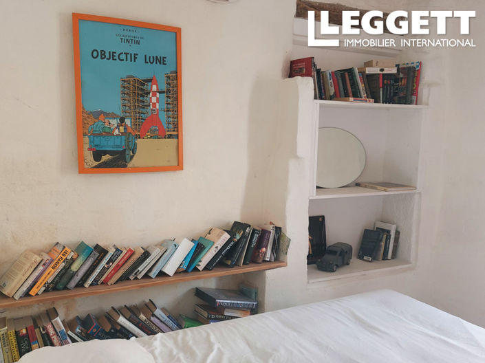 Image No.10-4 Bed House for sale