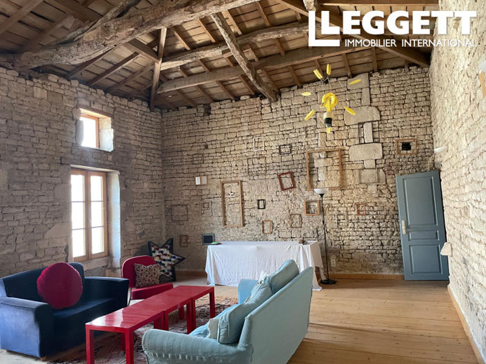 Image No.6-4 Bed House for sale