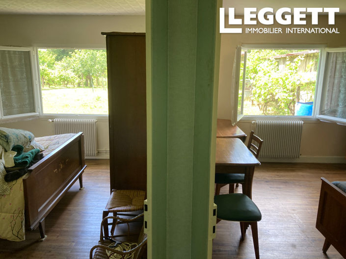 Image No.10-4 Bed House for sale