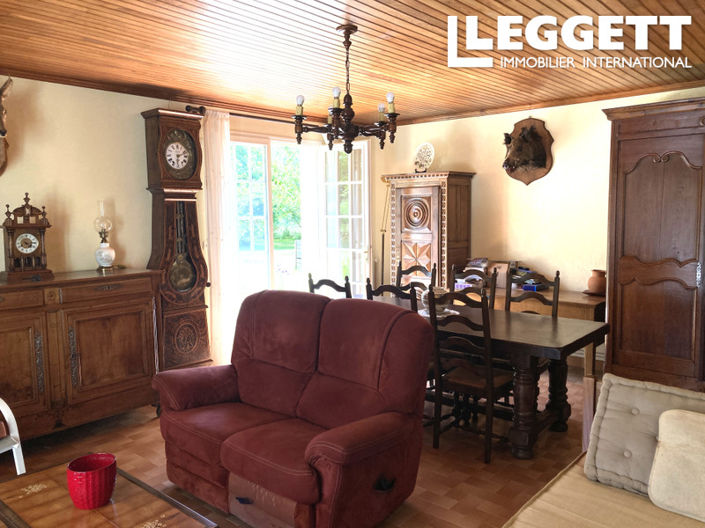 Image No.5-4 Bed House for sale