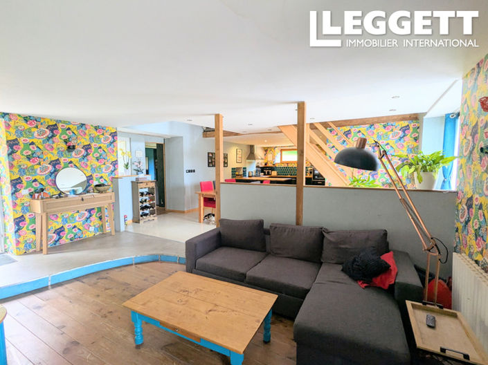 Image No.6-4 Bed House for sale