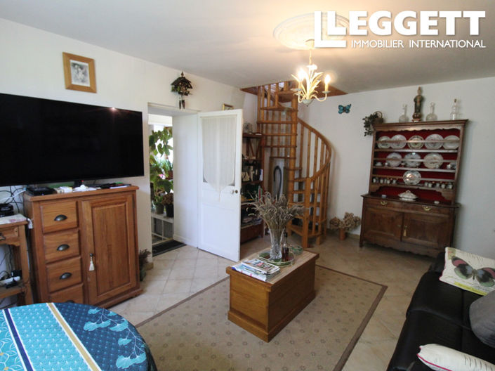 Image No.5-3 Bed House for sale