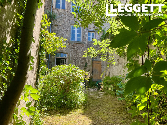 Image No.8-4 Bed House for sale