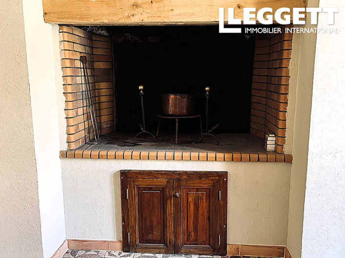 Image No.8-4 Bed House for sale