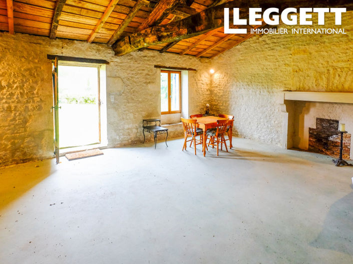 Image No.8-4 Bed House for sale