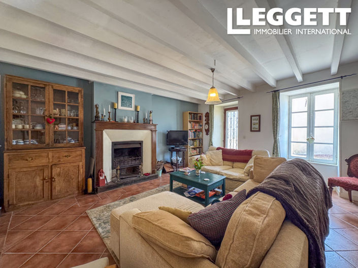 Image No.9-2 Bed House for sale