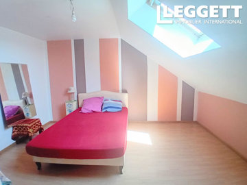 ahr0chm6ly9jzg4uagvzdglhlmltbw8vaw1hz2uvvevom