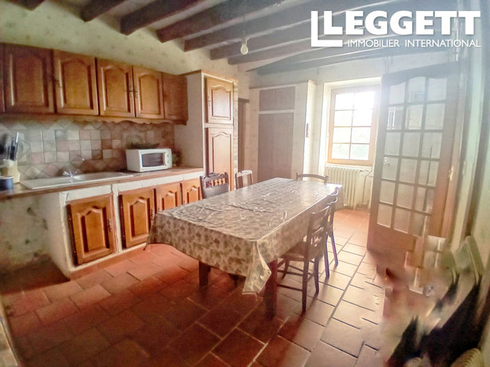 Image No.8-9 Bed House for sale