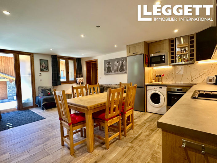 Image No.9-7 Bed House for sale