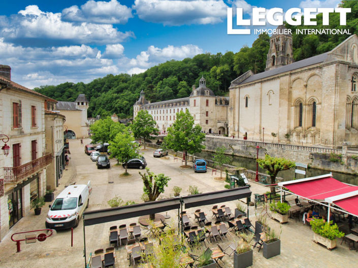 Image No.1-4 Bed House for sale