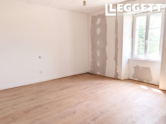 Image No.7-3 Bed House for sale