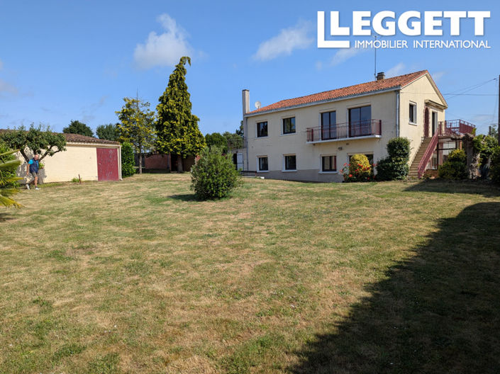 Image No.2-5 Bed House for sale