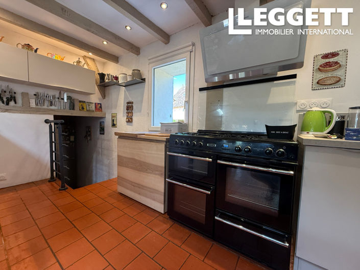 Image No.6-4 Bed House for sale