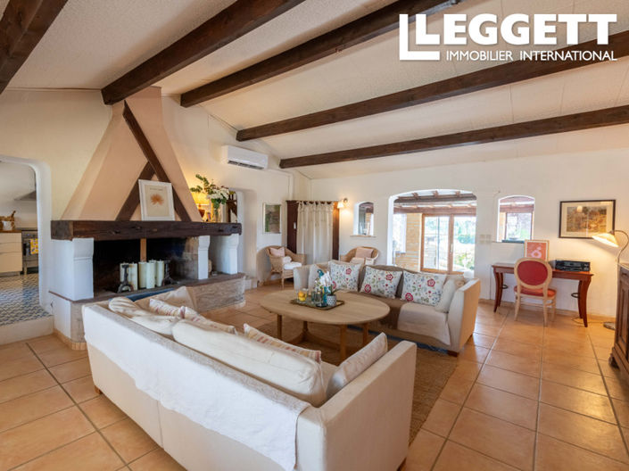 Image No.7-4 Bed House for sale