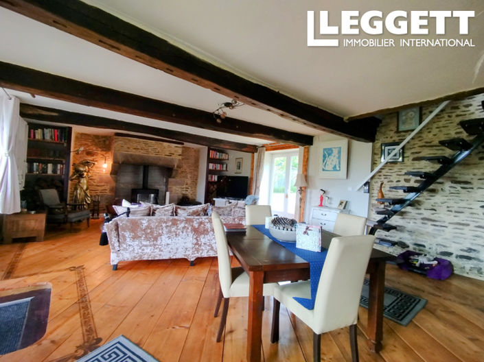 Image No.4-2 Bed House for sale