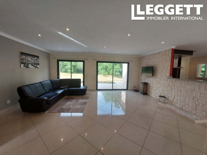 Image No.5-4 Bed House for sale