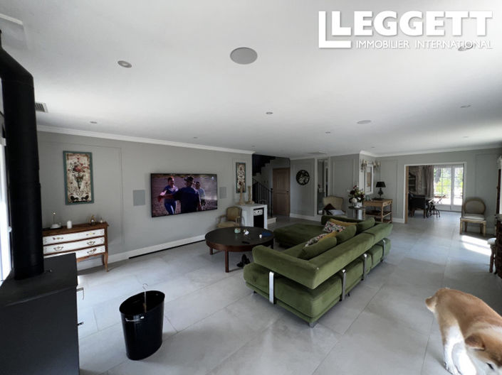 Image No.3-4 Bed House for sale