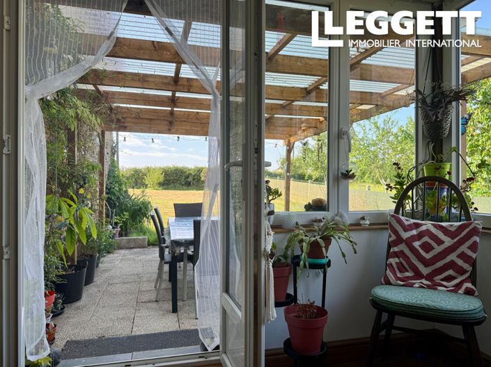 Image No.10-4 Bed House for sale