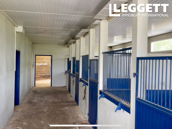 Image No.7-3 Bed House for sale