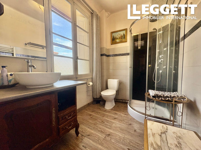 Image No.7-4 Bed House for sale