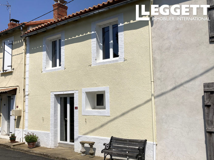 Image No.1-3 Bed House for sale