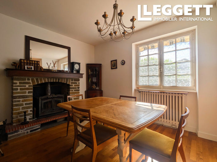 Image No.4-4 Bed House for sale