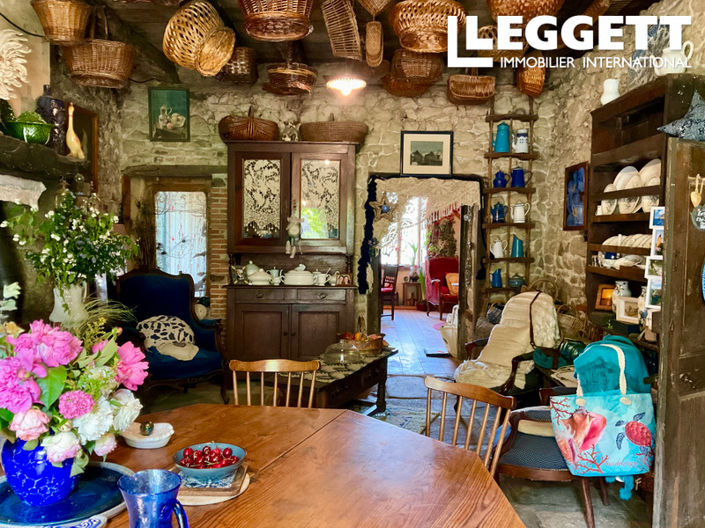 Image No.2-9 Bed House for sale