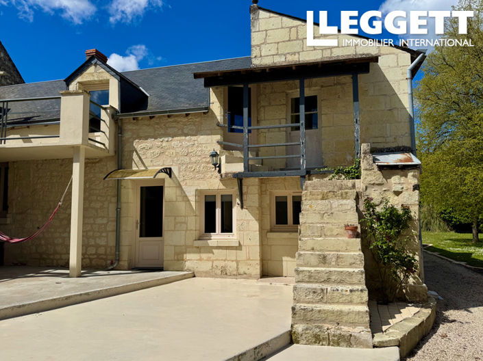 Image No.8-6 Bed House for sale