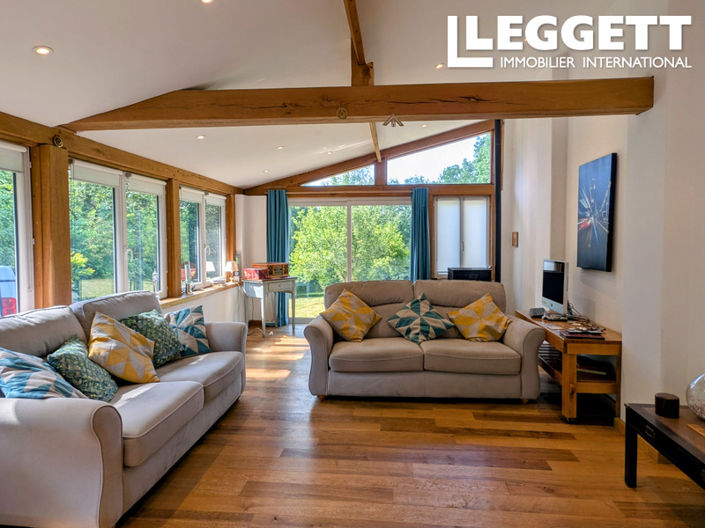 Image No.3-3 Bed House for sale