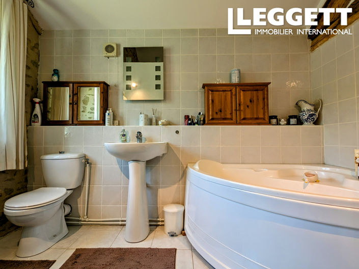 Image No.9-3 Bed House for sale