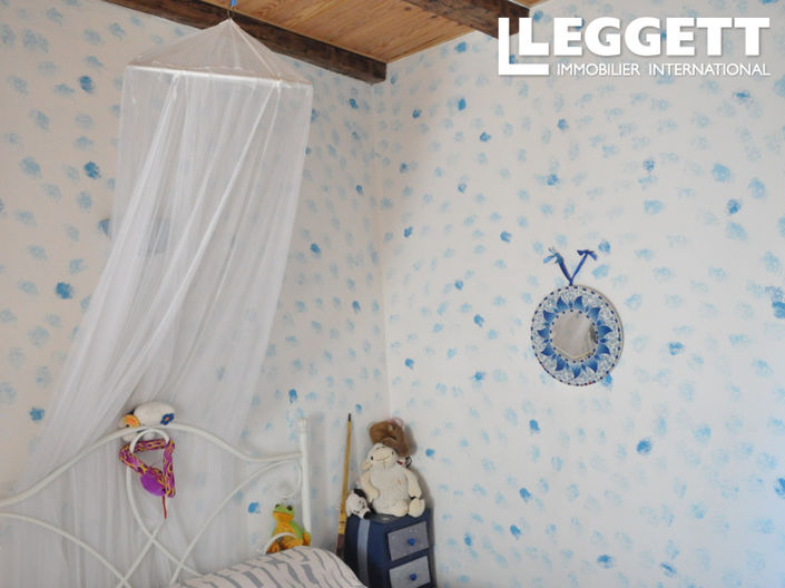 Image No.7-2 Bed House for sale