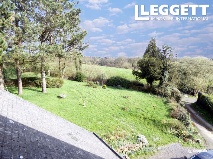 Image No.5-6 Bed House for sale