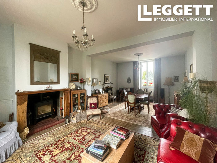 Image No.6-2 Bed House for sale