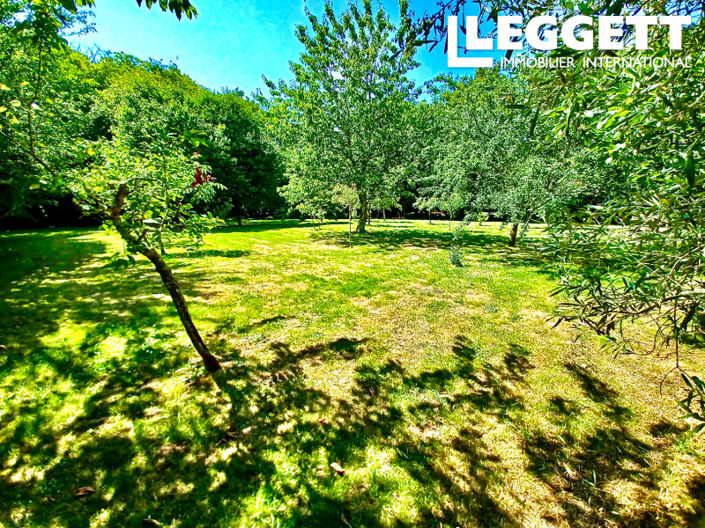 Image No.10-5 Bed House for sale