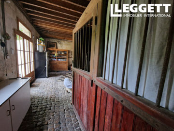 ahr0chm6ly9jzg4uagvzdglhlmltbw8vaw1hz2uvvevom