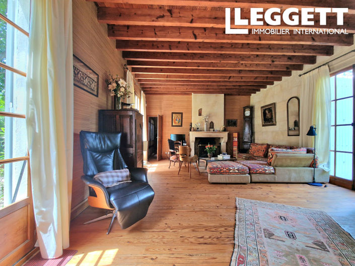 Image No.2-5 Bed House for sale