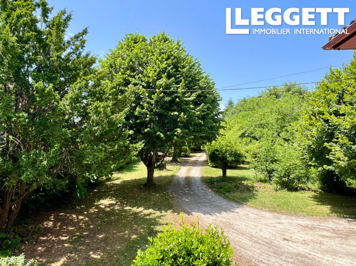 Image No.2-6 Bed House for sale