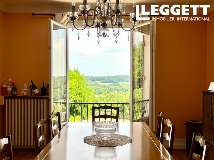 Image No.5-6 Bed House for sale