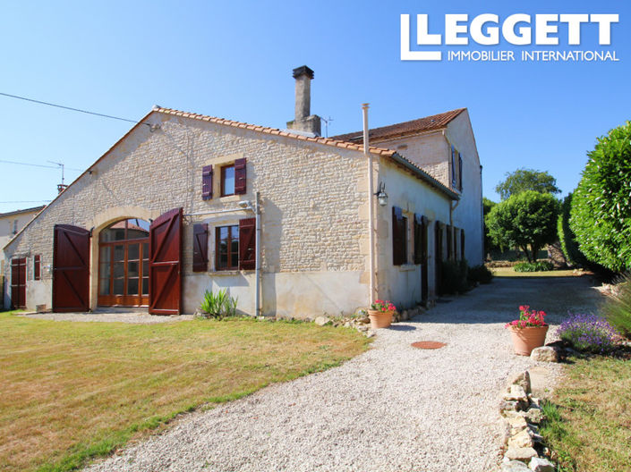 Image No.1-4 Bed House for sale