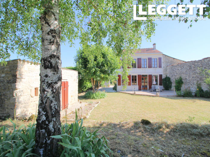 Image No.2-4 Bed House for sale