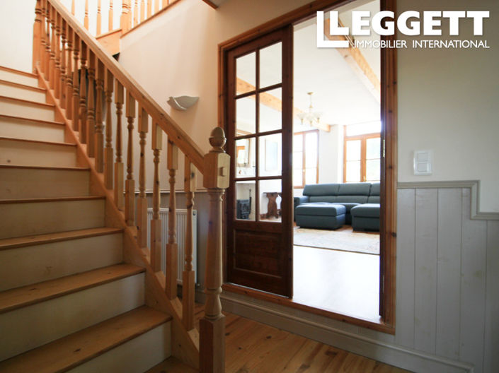 Image No.6-4 Bed House for sale