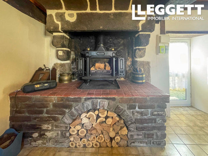 Image No.4-2 Bed House for sale