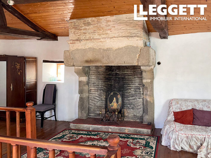 Image No.6-2 Bed House for sale