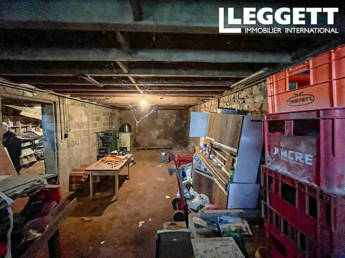 Image No.9-5 Bed House for sale