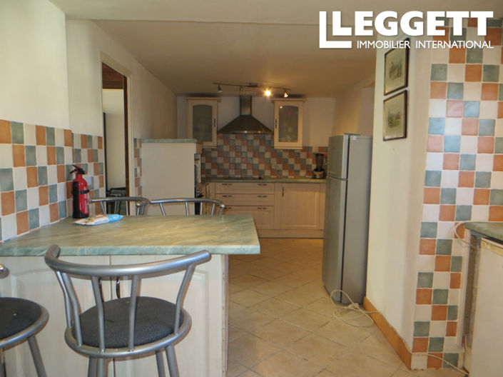 Image No.6-3 Bed House for sale